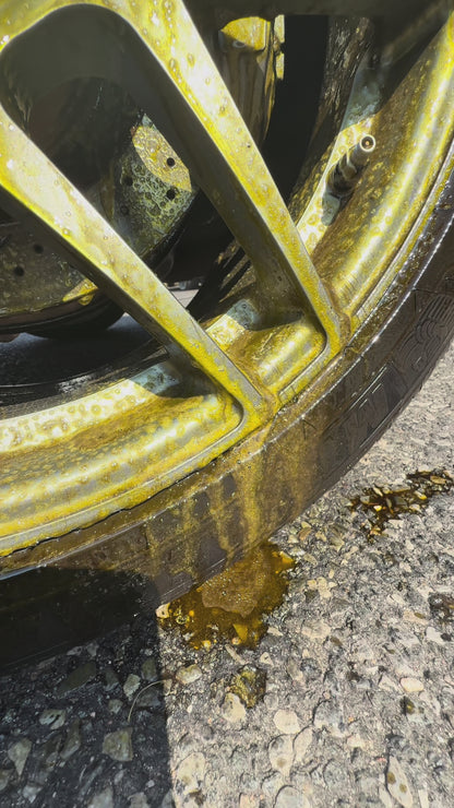 Colored Wheel Cleaner