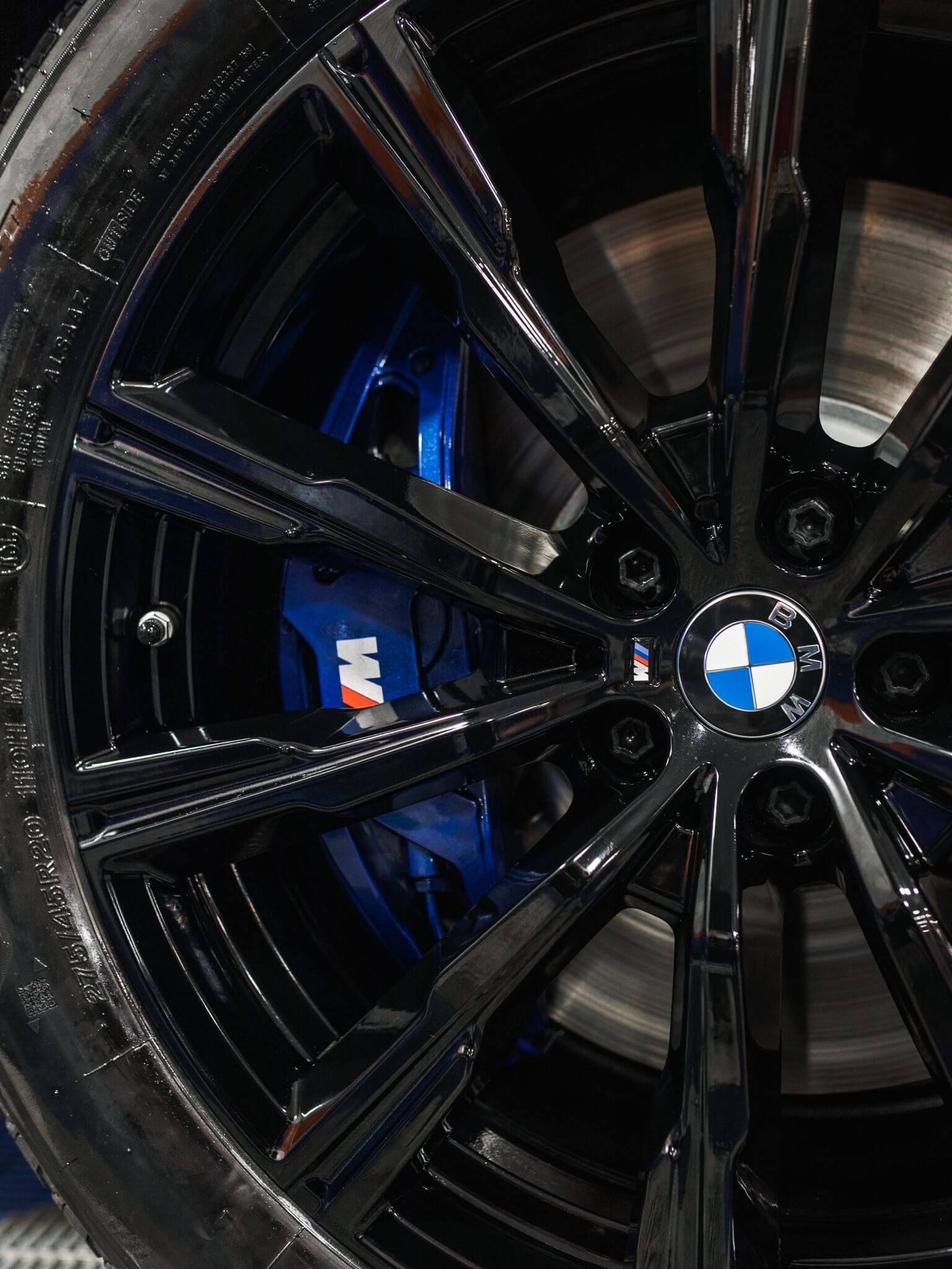 Gloss Shiny Blue Caliper